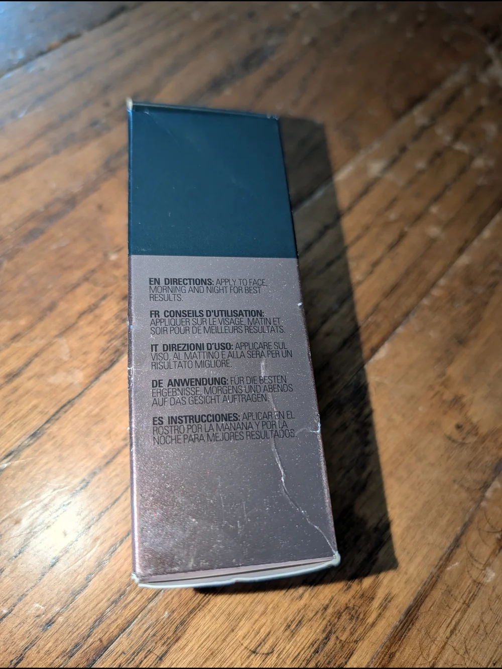 Revolution Niacinamide 15% Blemish & Pore Refining Serum - Teal & Rose Gold Box